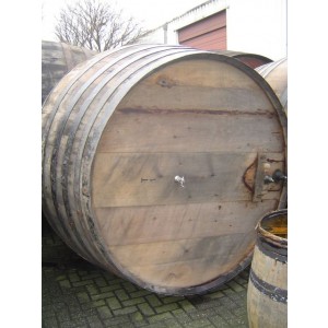 2300 Liter Fass / Weinfass aus Eichenholz